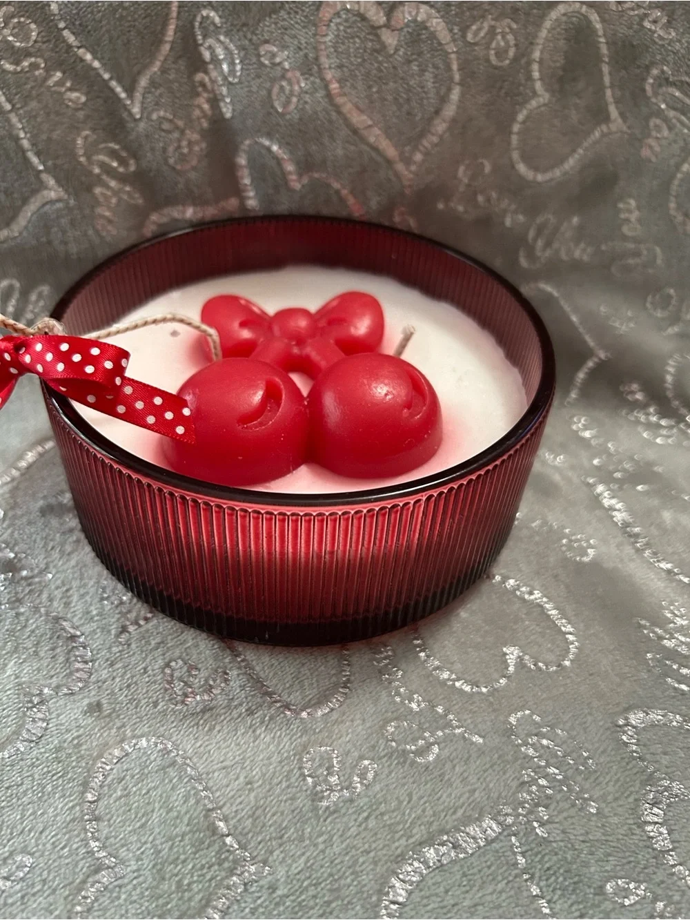 NEW Red Cherry Accent Strawberry Daiquiri Scented Candle-Long Wick Red Jewel Jar
